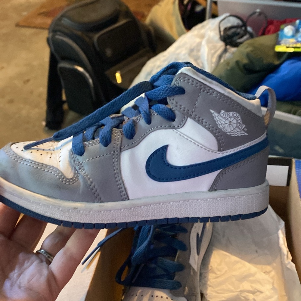 Jordan 1 mid (ps)